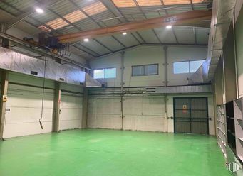 Industrial for rent at Zona industrial, Torrejón de Ardoz, Madrid, 28850 with window, door, flooring, ceiling, floor, hall, metal, building material, design and beam around