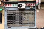 Retail for sale at Travesía Poeta Blas de Otero, 5, Ciudad Lineal, Madrid, 28017 with animal, window, wood, font, line, gas, facade, city, machine and metal around