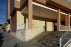 Retail for sale & for rent at Zona Parque Sol, Cuenca, 16004 with property, building, shade, wood, architecture, urban design, stairs, residential area, material property and facade around