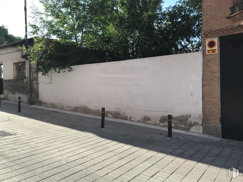 Suelo en venta en Calle Fausto Fraile, 26, Móstoles, Madrid, 28934 con puerta, cielo, superficie de la carretera, árbol, asfalto, planta, diseño urbano, acera, edificio y material compuesto alrededor