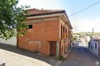 Land for sale at Zona centro, Esquivias, Toledo, 45221 with house, sky, building, property, window, plant, road surface, architecture, tree and wood around