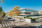 Office for sale at Calle Chile, Las Rozas de Madrid, Madrid, 28290 with car, building, sky, daytime, plant, infrastructure, tree, wheel, urban design and neighbourhood around