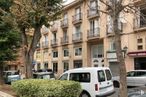 Office for rent at Calle Capitán Angosto Gómez, Aranjuez, Madrid, 28300 with car, plant, land vehicle, tire, vehicle, building, window, wheel, tree and urban design around