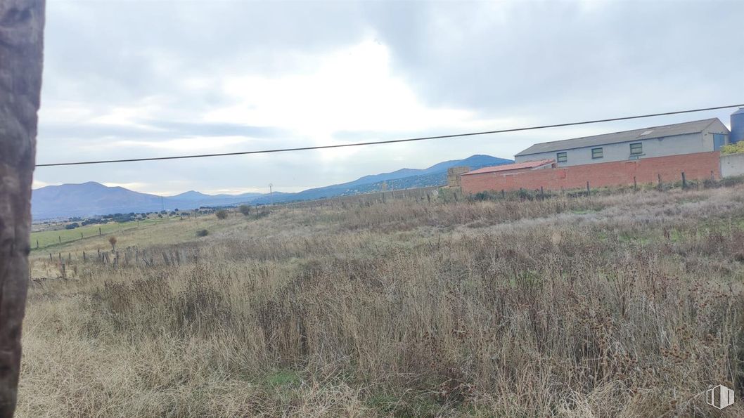 Suelo en venta en Calle Cruz, Zarzuela del Monte, Segovia, 40152 con nube, cielo, planta, entorno natural, paisaje natural, montaña, lote de terreno, pradera, pendiente y hierba alrededor