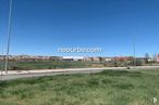 Land for sale at Zona Rompidas Viejas, Ávila, 05002 with sky, plant, street light, land lot, asphalt, grass, residential area, road surface, landscape and road around